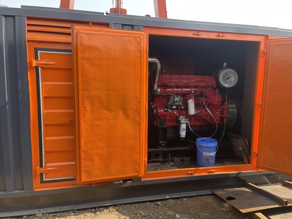 高明哪些因素会影响 200KW 柴油发电机的燃油消耗率？